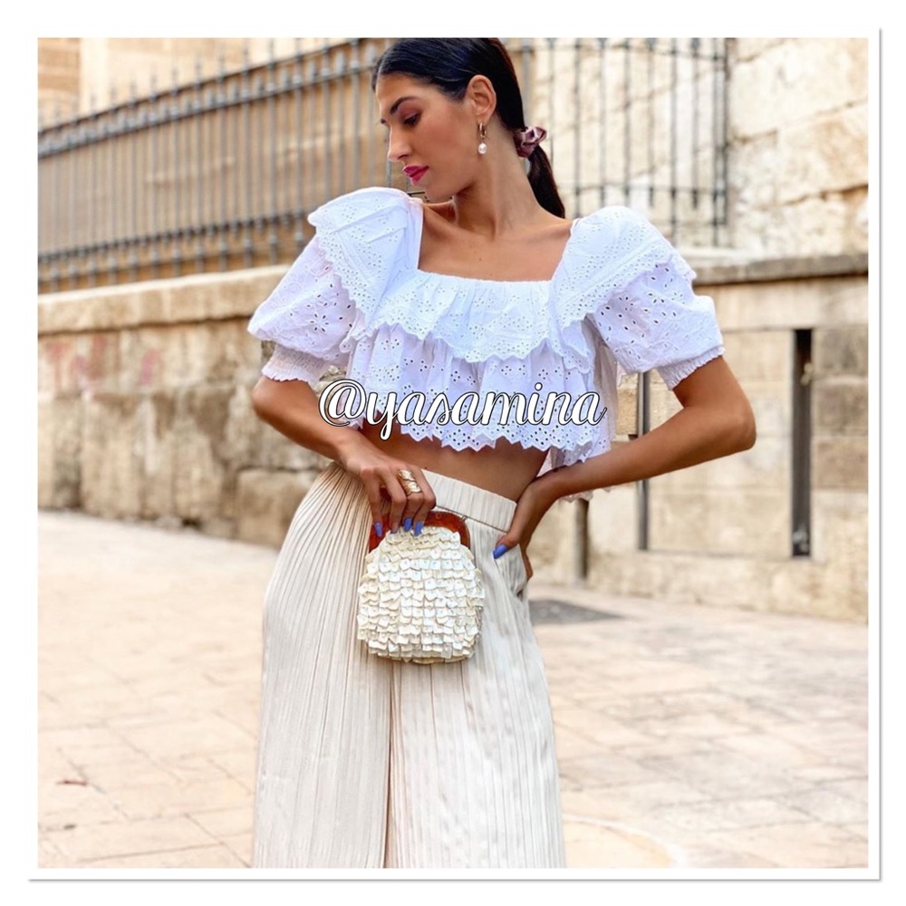 2left🔥🔥Zara embroidery top bloggers favorite - Picture 3 of 16